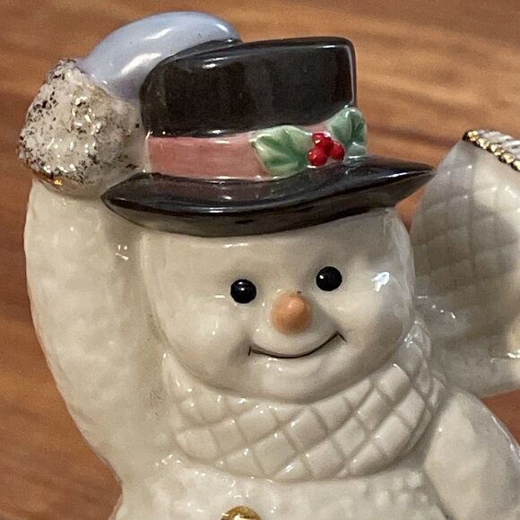 Lenox WINTER WONDERLAND Christmas Snowman Music Box Fine Porcelain Trinket Box - Picture 8 of 12